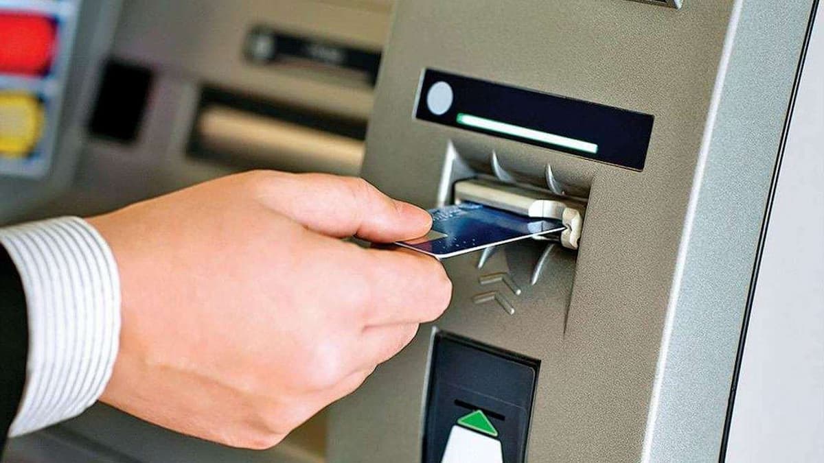 Làm gì khi ATM không nhả tiền dù tài khoản đã bị trừ? Ảnh 2